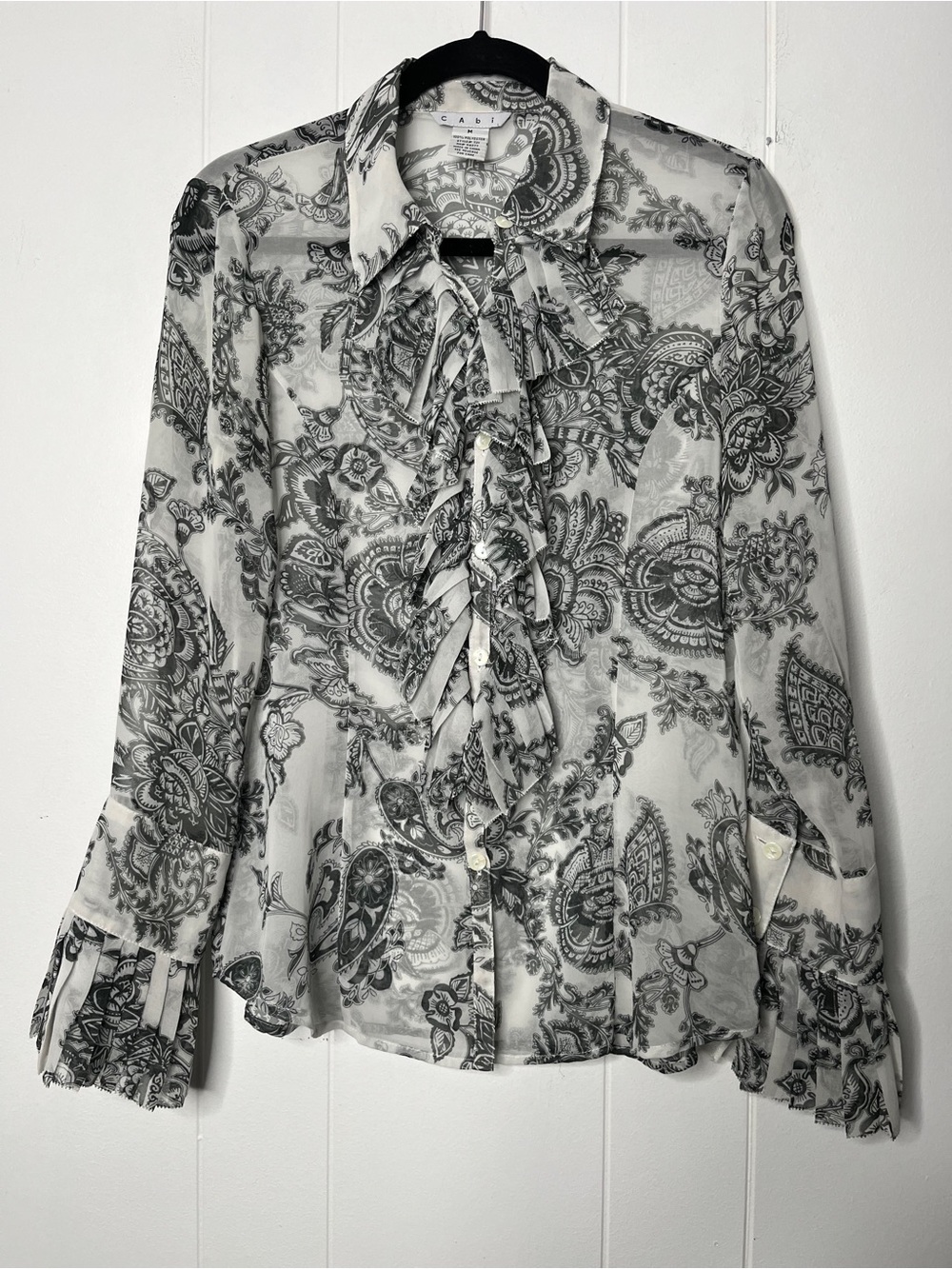 Cabi Sheer Paisley Ruffle Blouse - White/Black Size M